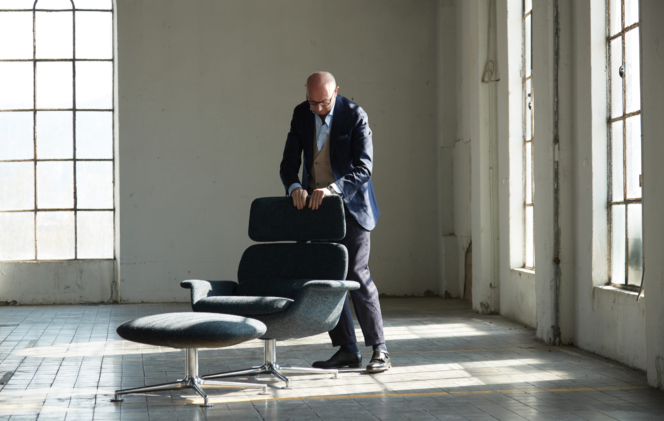 The next design icon? Piero Lissoni and one of his creations from the current KN collection for Knoll. Photo ©Veronica Gaido